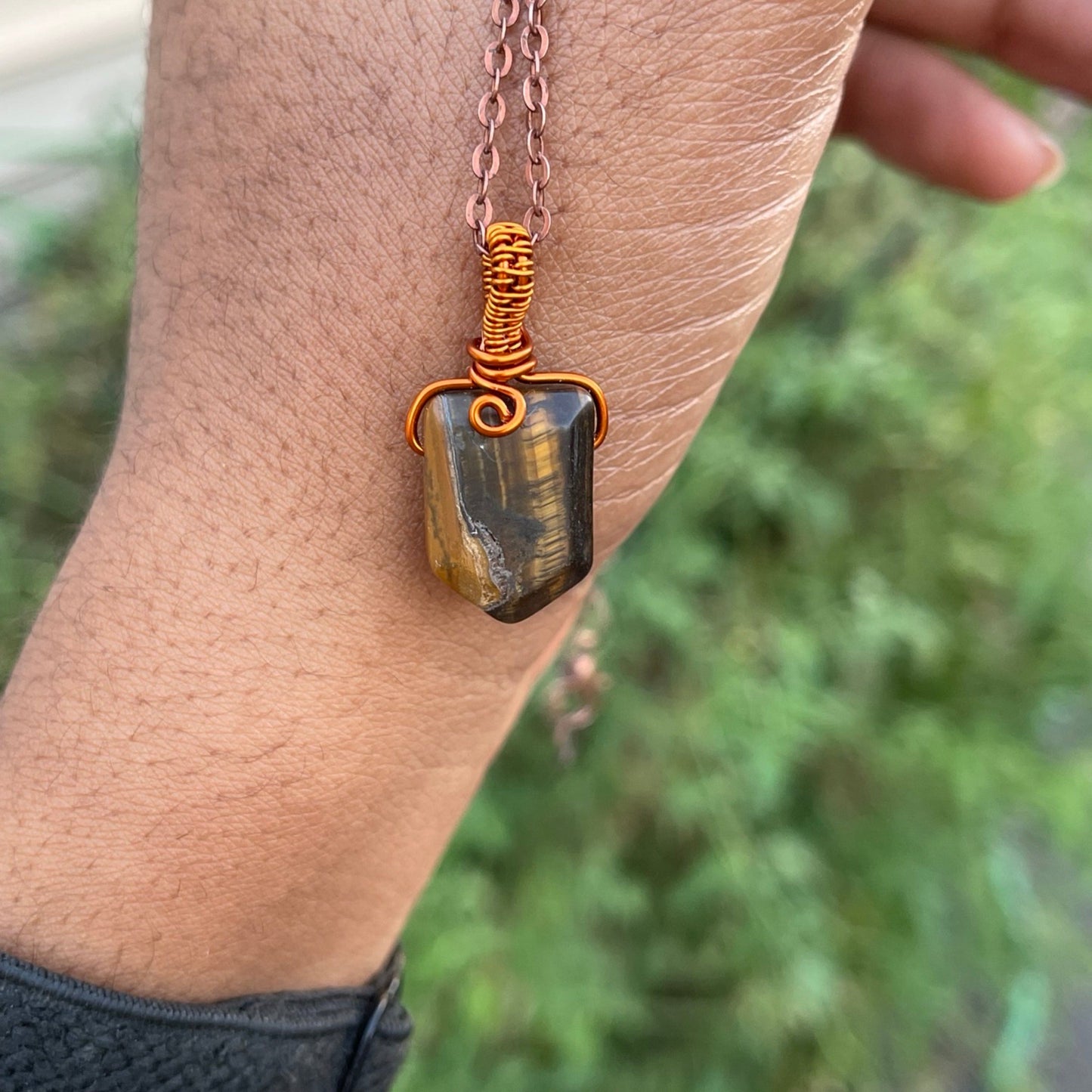 Tiger’s Eye Simple Pendants