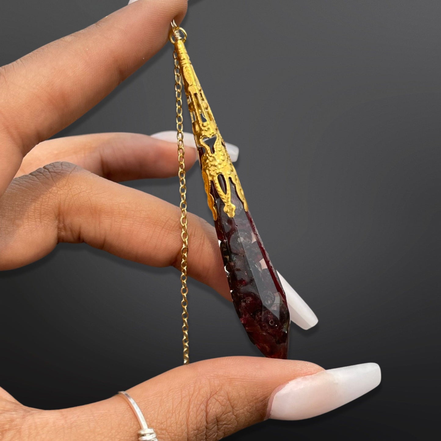 Garnet Pendulum