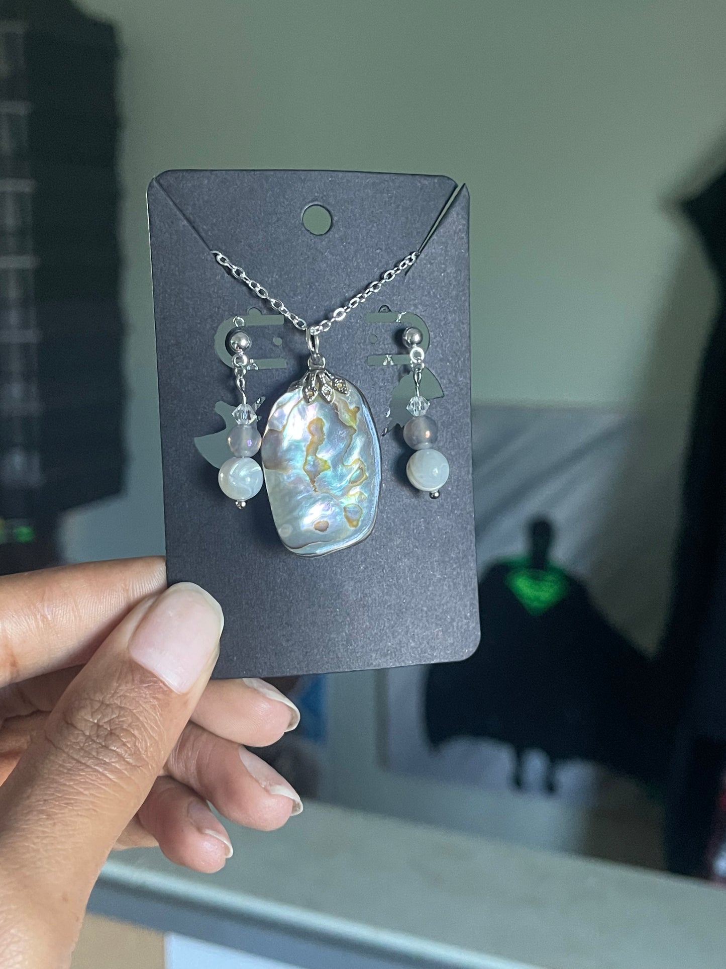 Shell Necklace & Earring Sets