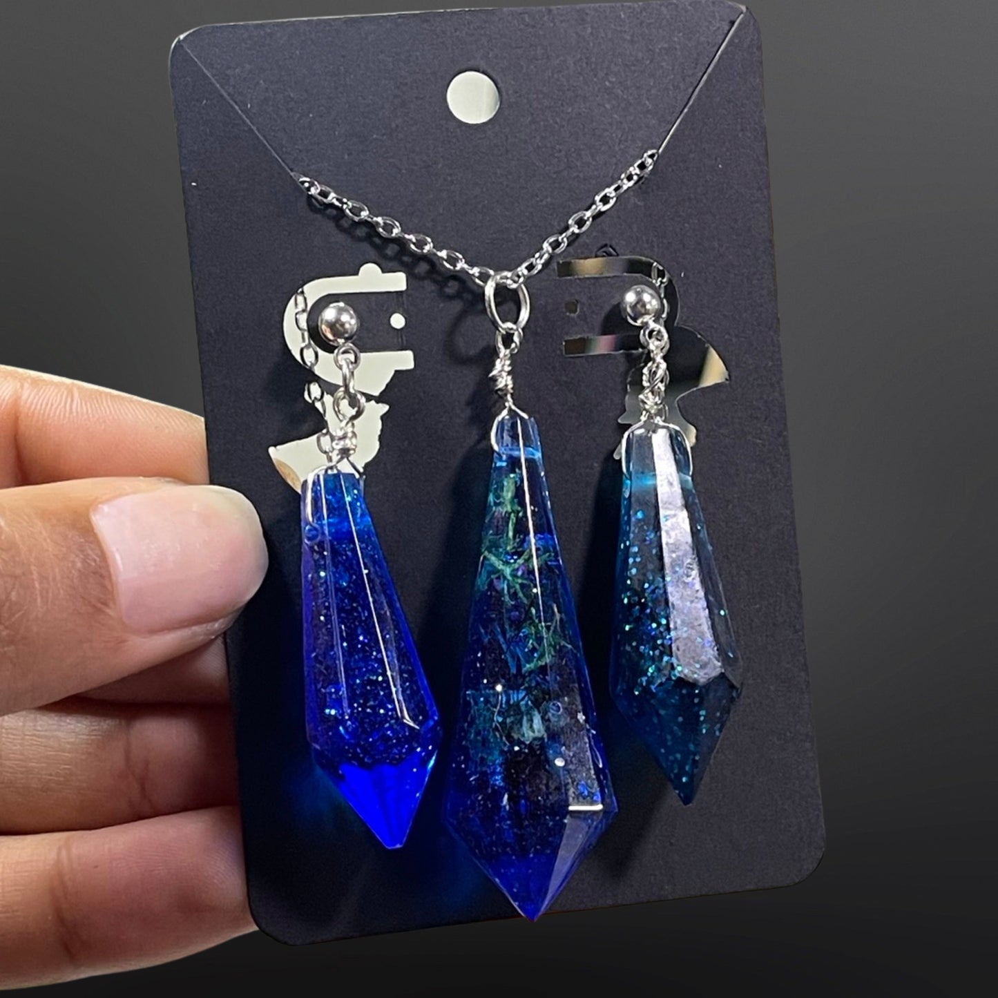 Pendulum Earring & Necklace Sets