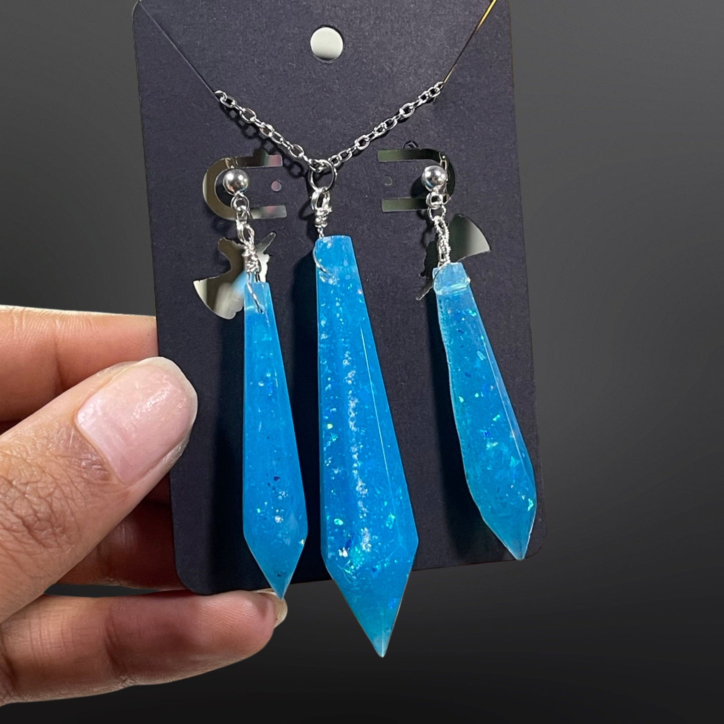 Pendulum Earring & Necklace Sets