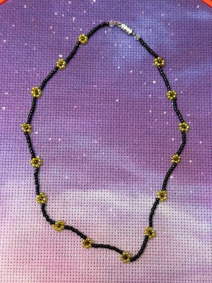 Handmade Glass Seed Bead Daisy Flower Choker Necklaces
