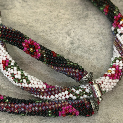 Handmade Crochet Floral Gradient Rope Necklace