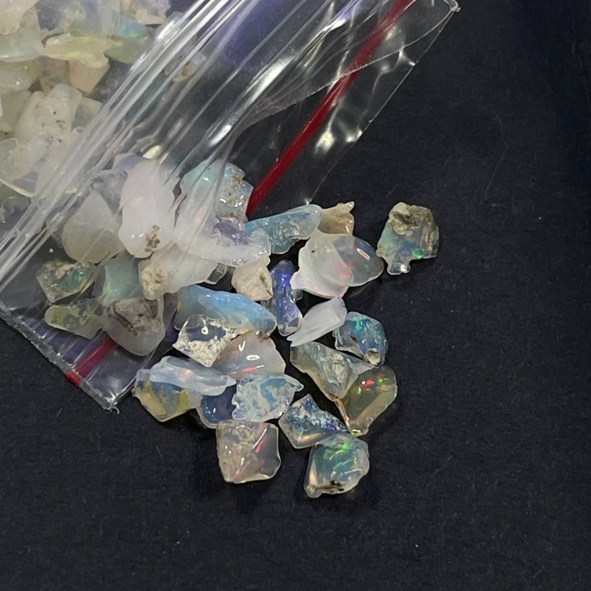 Crushed Welo Opal