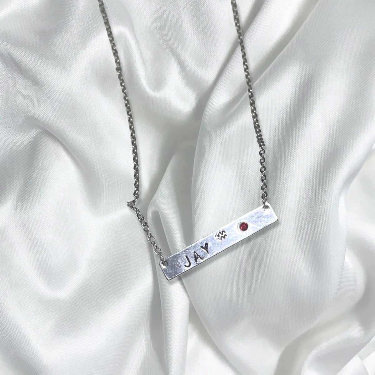 Personalized Metal Stamp Initial Name Bar Necklace- Zodiac Gift for Him Rose Gold Silver Bar Pendants Gift for Her Valentines Day Birthstone