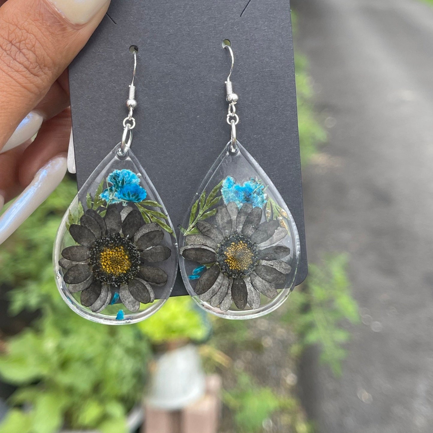 Floral Resin Earrings