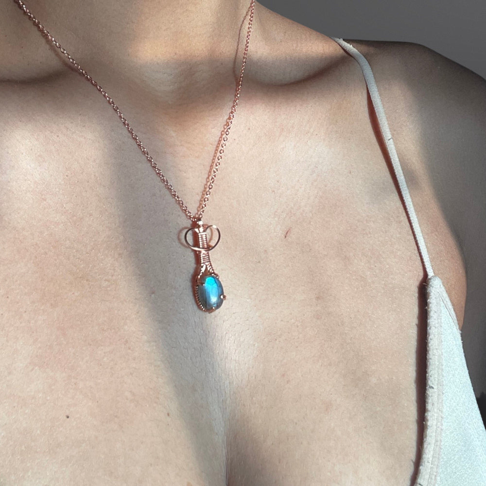 Mini Labradorite Prong Necklaces
